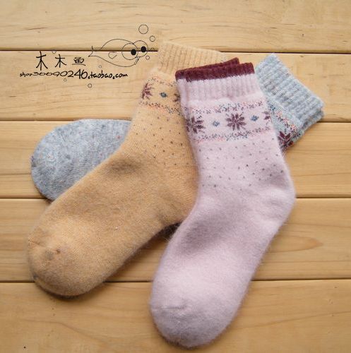 Thickening rabbit wool loop pile socks female socks autumn and winter socks octagonal flower