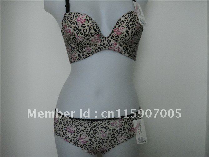 Top Quality  Seamless Bras Invisible sexy Bras BLNN  bras 10PCS/lot free shipping 8308