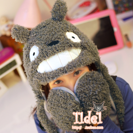 Totoro totoro trophonema scarf hat gloves one piece plush hat grey