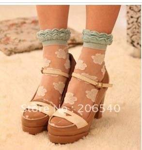 Transparent crystal palace restoring ancient ways silk socks roses socks