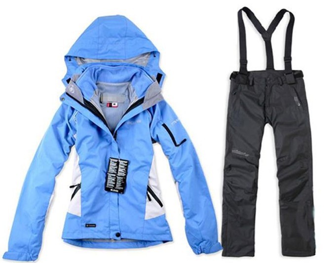 TWO pieces sport suit/ female outdoor sport suit/women winter ski snow suit/top hoodie jacket,strap pants Wind and Water-proof