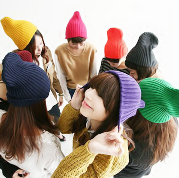 V145 autumn and winter ice cream candy nude color yarn neon hat knitted hat lovers hat 70g
