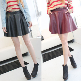 Vivi metal fashion vintage PU high waist expansion bottom bust skirt bud short skirt A - shaped type leather skirt