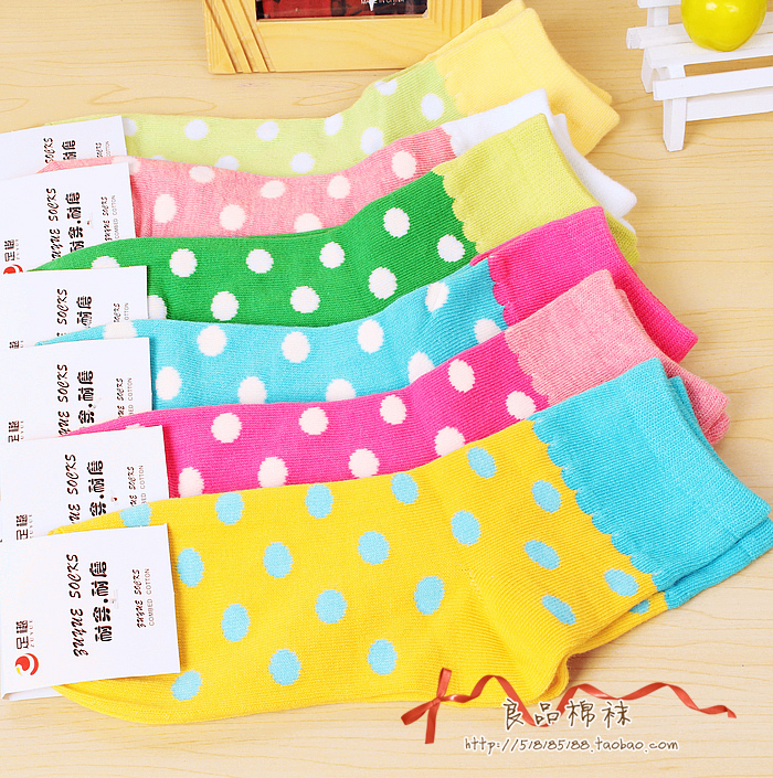 W39 socks autumn and winter women's color block big dot wave laciness 100% cotton