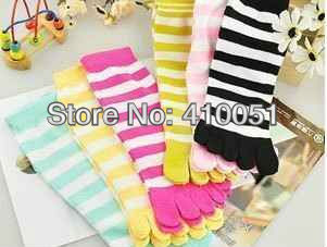 Warm and comfortable toe socks women socks color striped toe socks