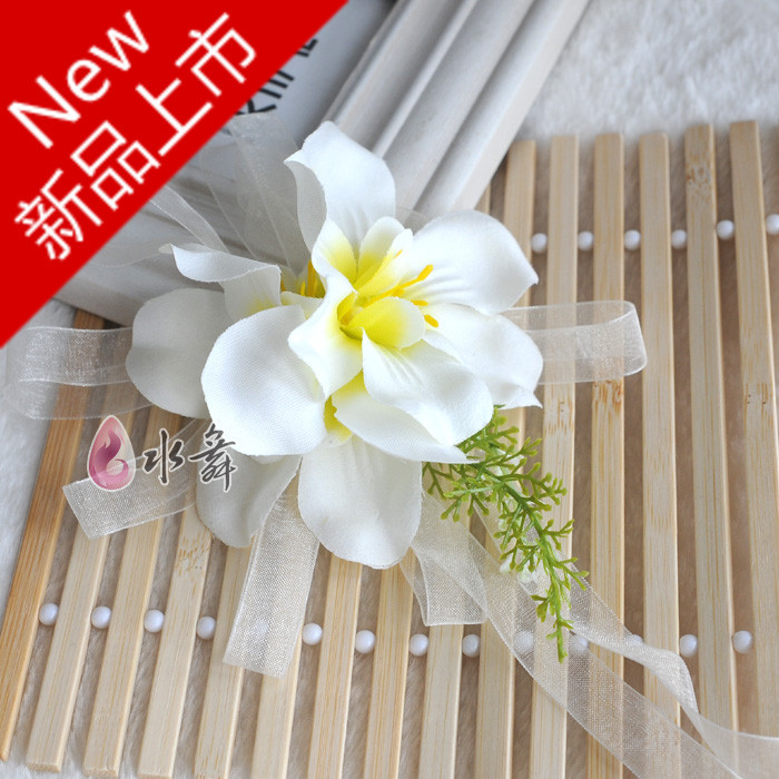 Water cattleya white orchids flowers the bride married wrist length flower wrist length flower hair accessory