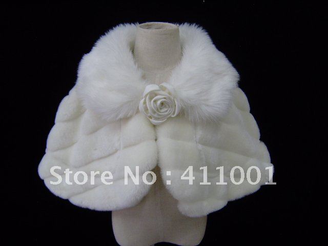 White Cloak Cape Mantle Winter Bridal Wraps Wedding Dress Shawl Flower Brooch Buckel Button Free Size Fake Feather Faux Fur