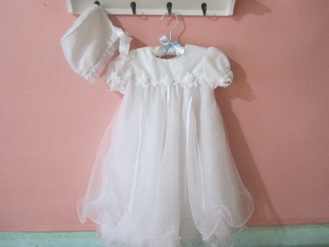 white lace baby christening dress with hat  /baby princess dress/baby skirt ,free shipping
