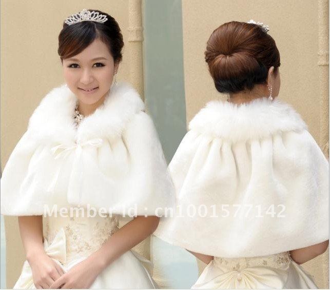 White Red Faux Fur Cloak Mantle Cape Winter Wam Wedding Jacket/Bolero Bridal Wraps Dress Accessories Free Size