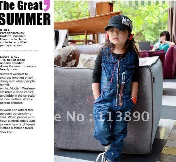 Wholesale - 2012 new style girl's pants, jeans cowboy spray little lightning accent zipper overalls cowboy conjoined twin pants