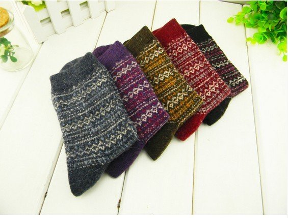 Wholesale 30pairs/lot Good Quality Warm Winter Wool Socks Women Free Shipping (41.2g/pair)