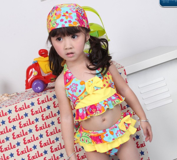 wholesale baby swimsuit  with cap /swimwear Girl's swimsuit/beach wear/bikini/swimming wear