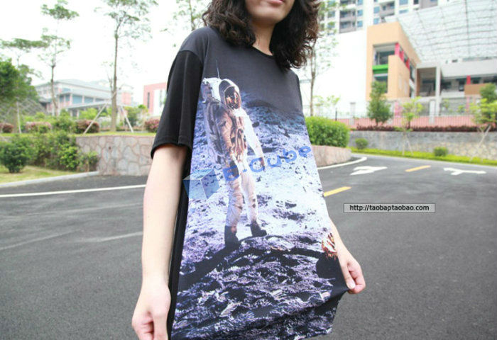 Wholesale+Free Shipping !! New!! 2013 Women's Galaxy Universe Land On The Moon Loose T-shirt Short Sleeve Blouses