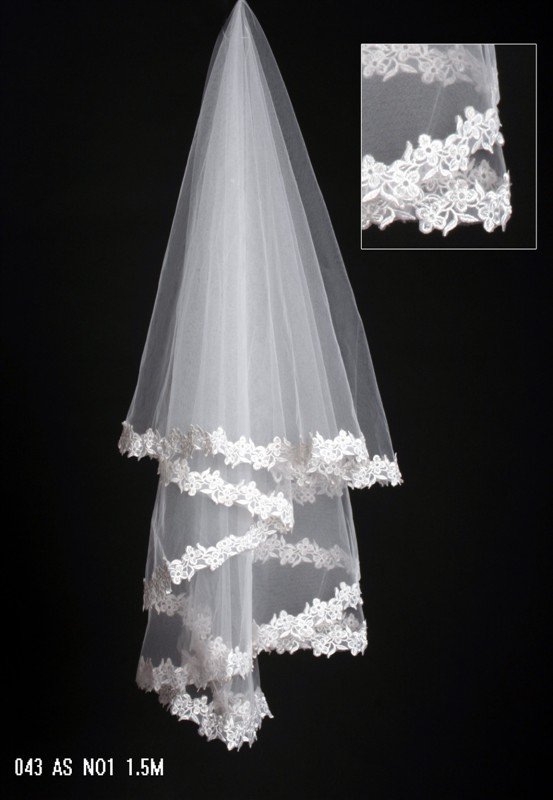 Wholesale - - WHITE LARGE WITH TRAIN AND LACE HEM WEDDING VEIL..1 TIER BRAND NEW-300CM