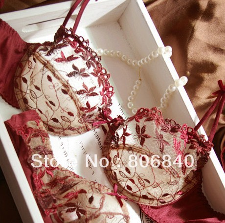 winered sexy luxury lace seethrough ultrathin underwear bra set