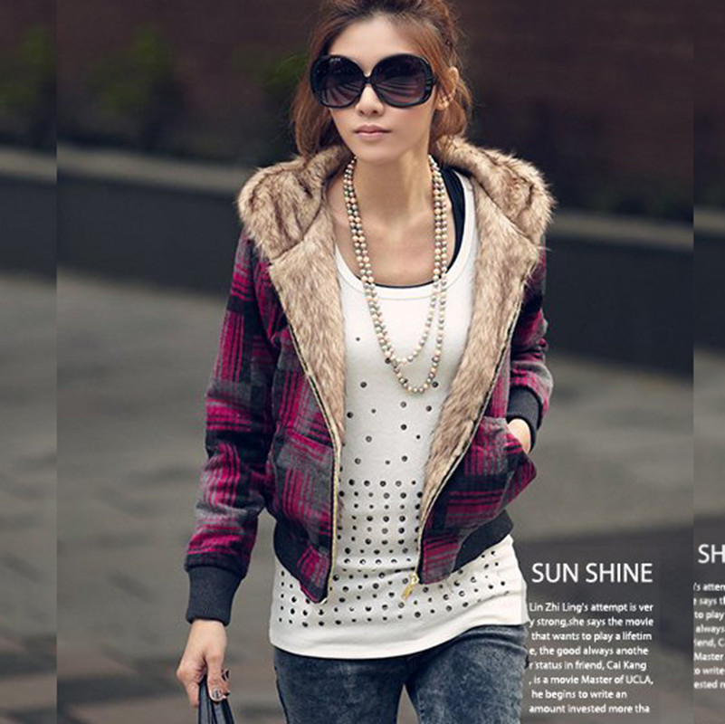 Winter 2013 plaid wadded jacket women's short design thickening outerwear with a hood cotton-padded jacket cotton-padded jacket