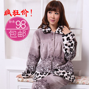 Winter coral fleece sleepwear female thickening coral fleece set flannel leopard print lounge double-breasted