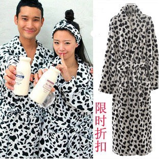 Winter cow lovers coral fleece robe female bathrobe sleepwear family fashion thickening