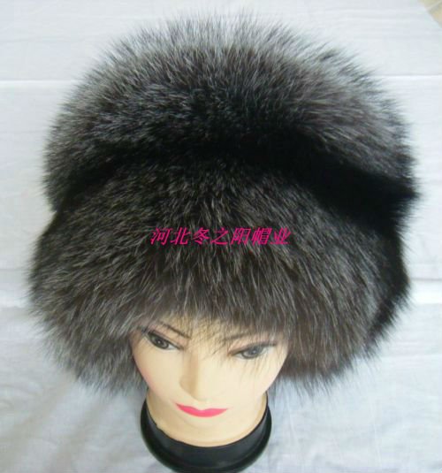Winter Fur Cap  Women Silver Fox Fur Hats   Bucket hat