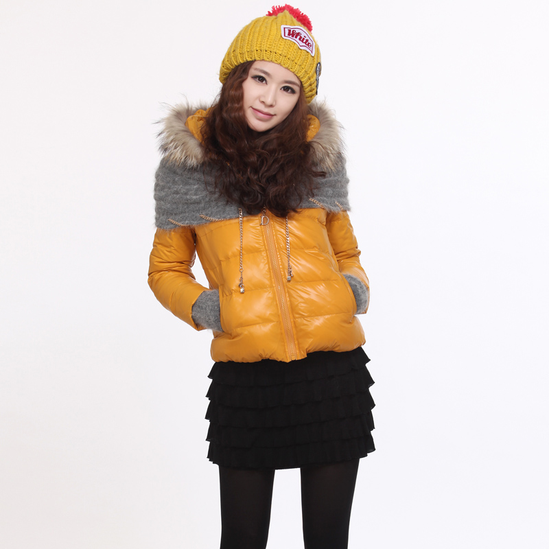 Winter fur collar women design short down coat