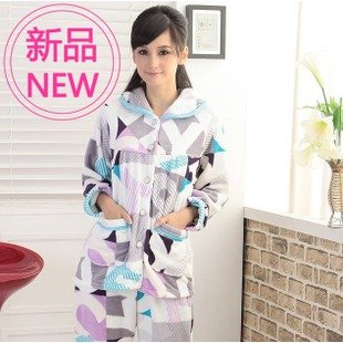 Winter sleepwear women's cartoon super soft thickening coral fleece  sleepwear set