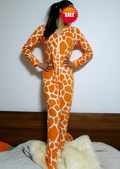 Winter Spring Cute Giraffe kigurumi pajamas for Women Footed onesie adult Sleepwear Family pajama Full Pyjamas casual dresses