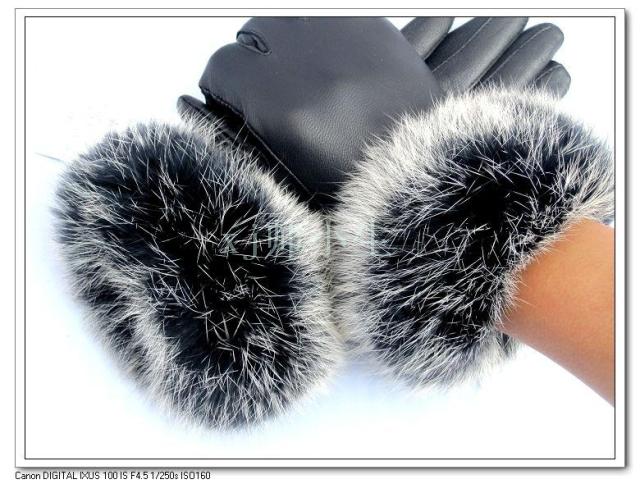 Winter thermal 2012 women's fashion faux leather gloves rabbit fur women's thickening fleece