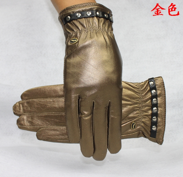 Winter thermal women's genuine leather fashion women's sheepskin leather gloves rivet gold