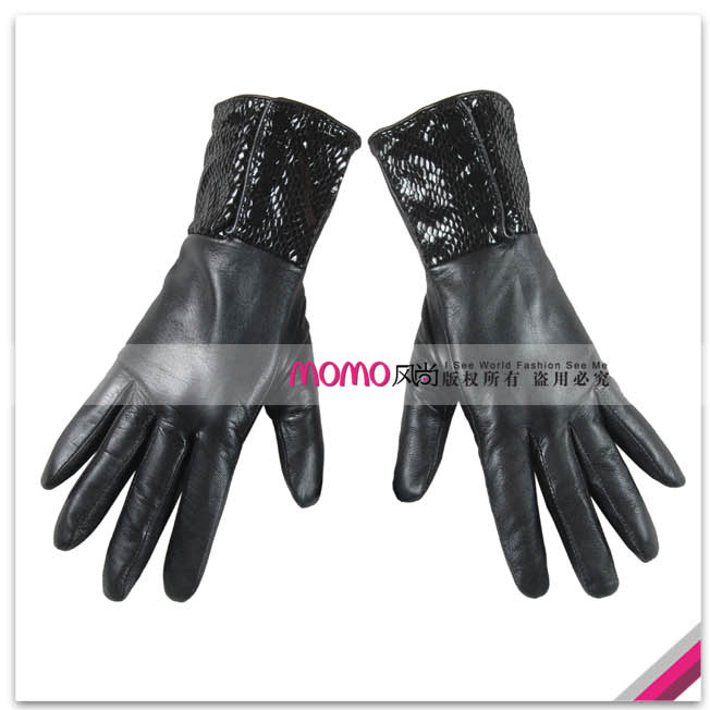 Woma warmen thickening suede strap buckle medium-long women's genuine leather gloves l004nc