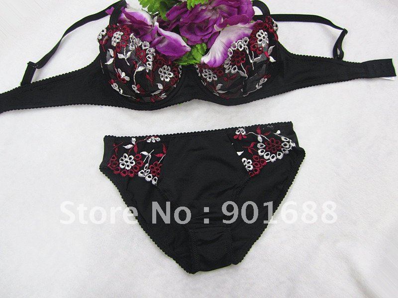 woman push up sexy  no padded embroidery  flower bra set