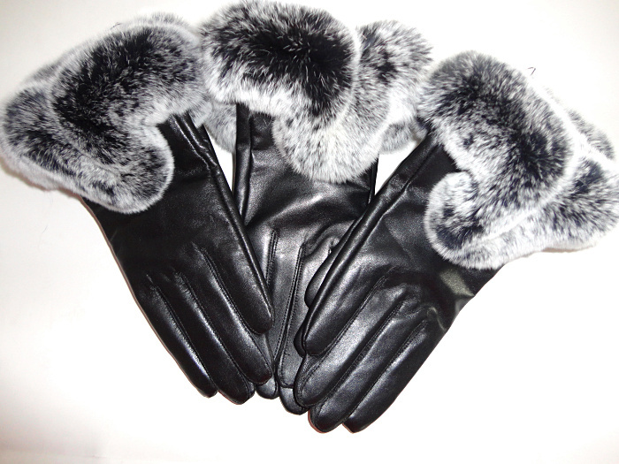 women leather glove with rabbit fur cuff for cold winter