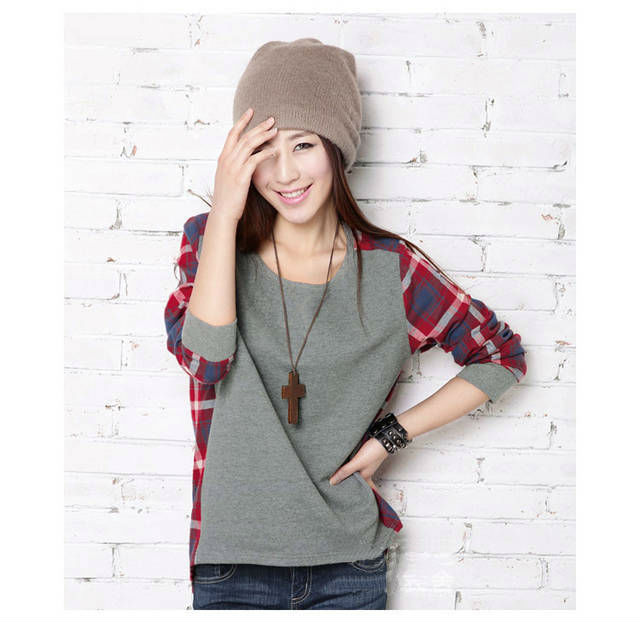 Women Round neck  grid render  long sleeve T-shirt