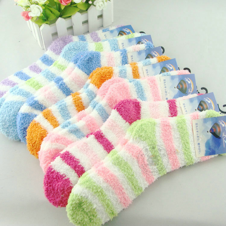 Women's fashion Autumn and winter sleeping socks thickening trophonema ring towel floor stripe socks