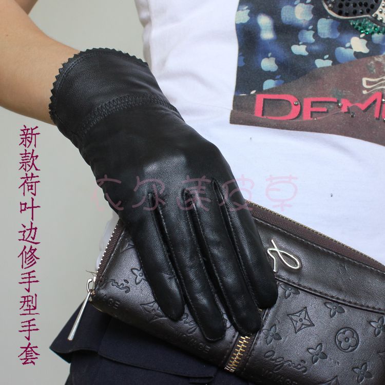 Women's sheepskin gloves female short design genuine leather gloves fashion thin women's winter thermal