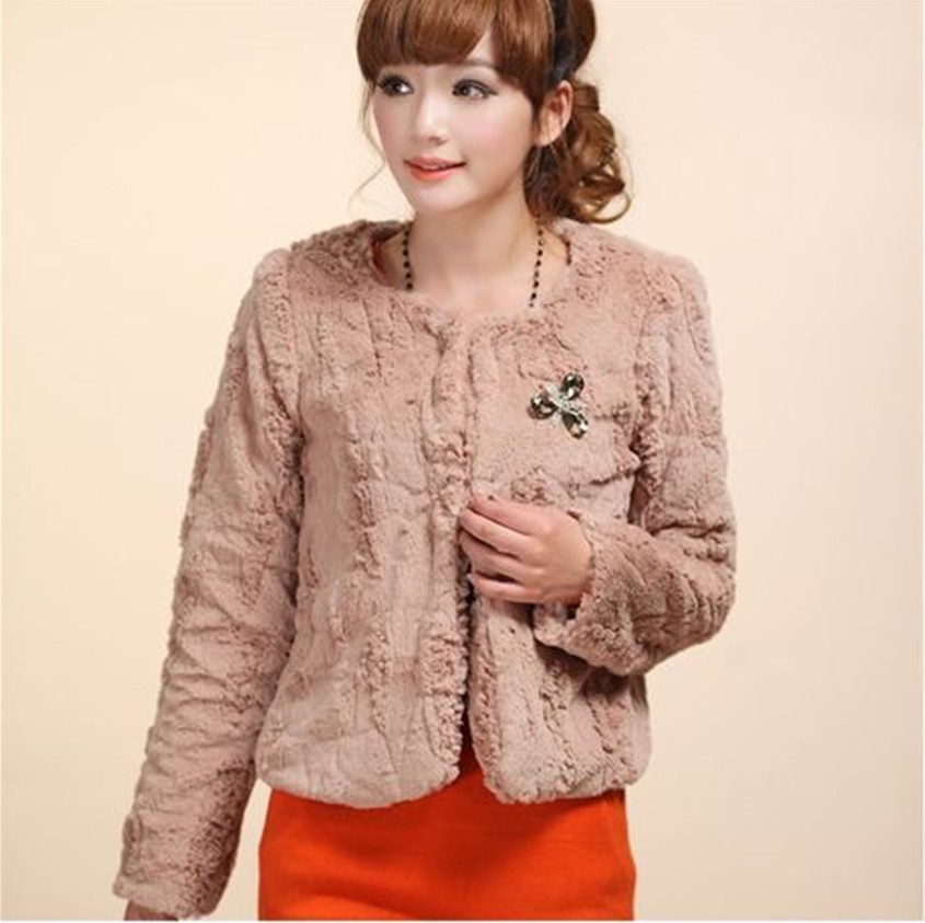 Women's sweet small fur coat OL outfit slim short coat design