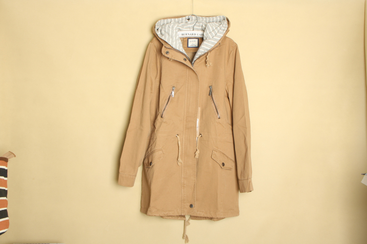 Women's with a hood trench motorcycle jacket medium-long slim waist female trench jacket full cotton-padded coat