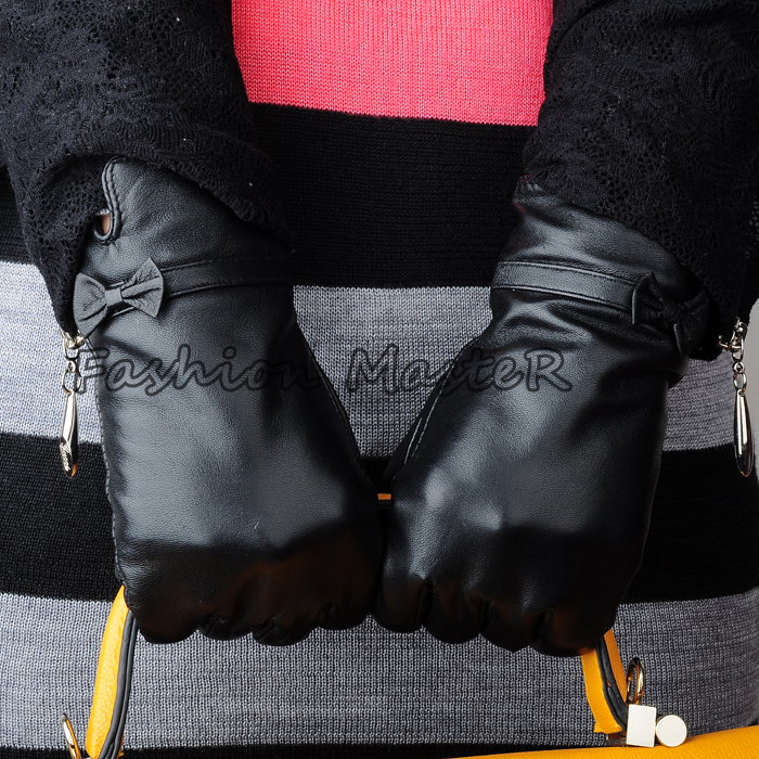 WOMENS LINED 100% GENUINE LEATHER GLOVES NWT BLACK