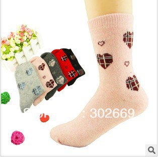 WY010  Women's woolen socks Lady's thicken warm tube socks Love pattern 10 pairs/lot  free shipping
