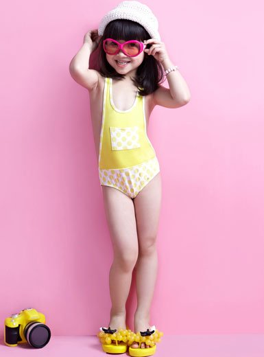 Yellow,Pink  , Girls'  One Pieces  swimwear,Cute dot,Size 8,10,12,14,Free shipping,Mix order,1pcs/lot